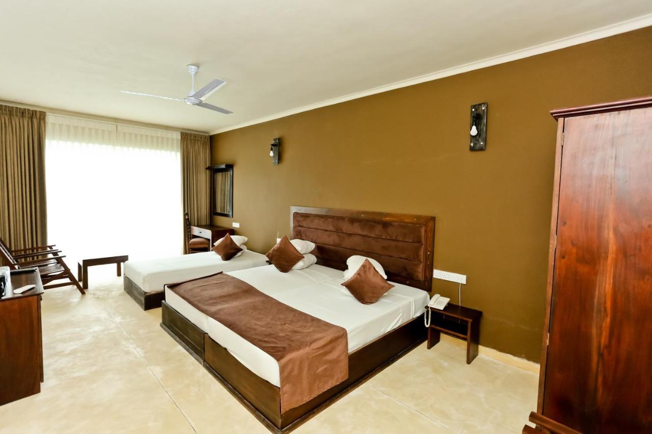 Golden Star Hotel Negombo