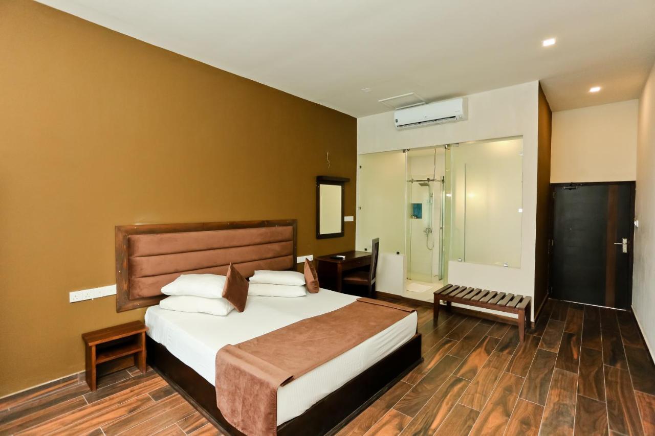 Hotel Golden Star 3*