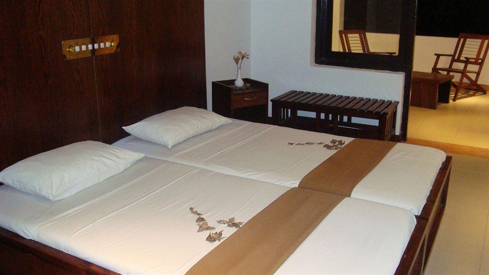 Golden Star 3* Negombo